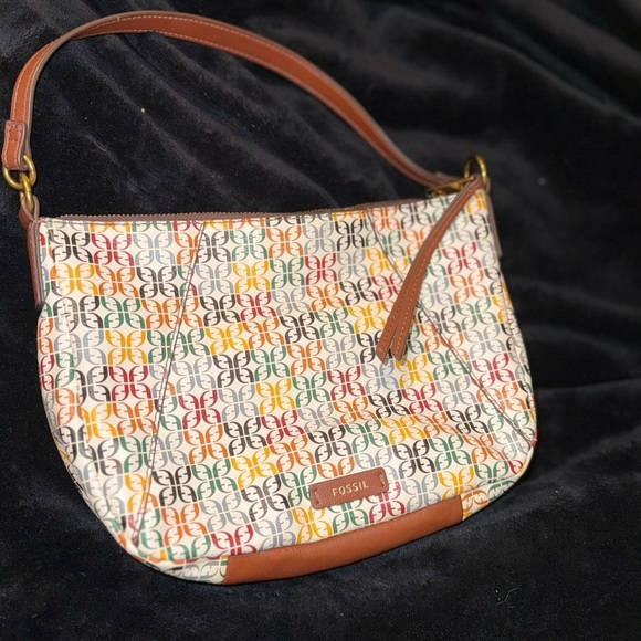 Fossil Brown Shoulder Bag with Classic Leather Accents - Picture 1 of 8